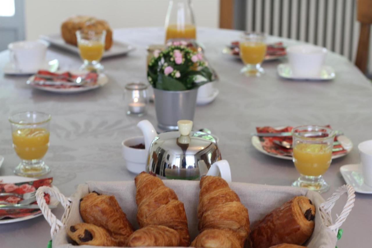 Bed and Breakfast Chez Sophie Et Benoit La Bussiere-sur-Ouche Екстер'єр фото